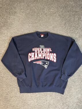 New England Patriots Sweatshirt Mens XL Blue NFL Football VF Imagewear